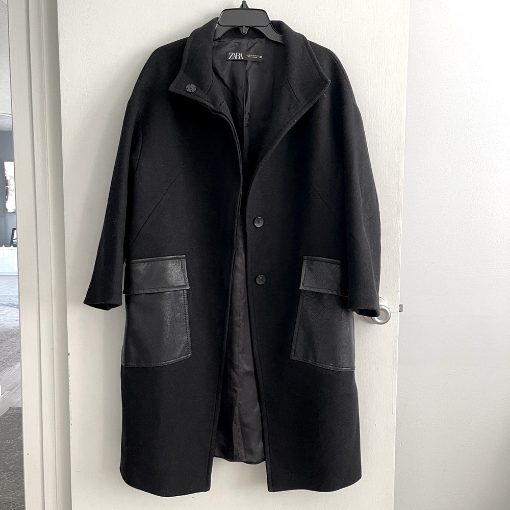 Zara oversized light weight coat with leather pokey details